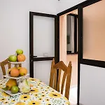 Confortable Vivienda En A 5 Min Tranvía *