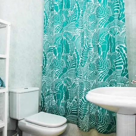 Apartamento Confortable En A 5 Min Tranvía Y Wifi