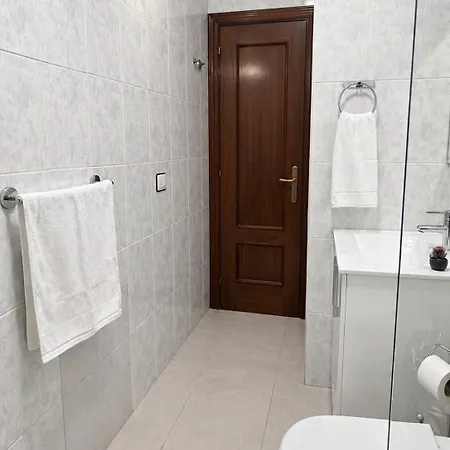 Confortable Vivienda En A 5 Min Tranvía